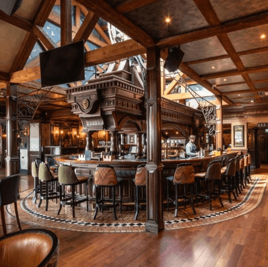 Da Vinci's Hotel